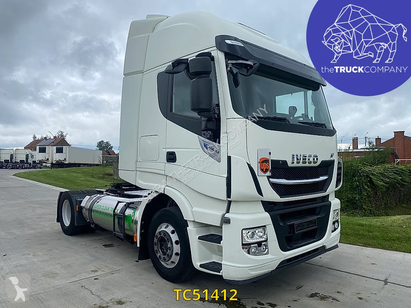 Traktor Iveco 440 S40