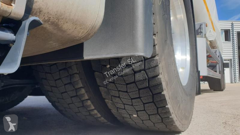 Trattore Stradale Iveco 460