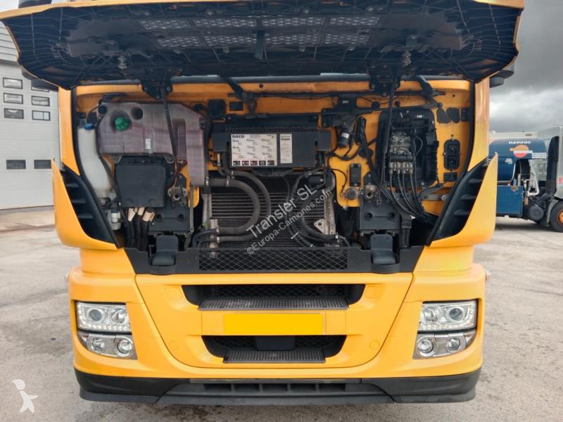 Traktor Iveco 460