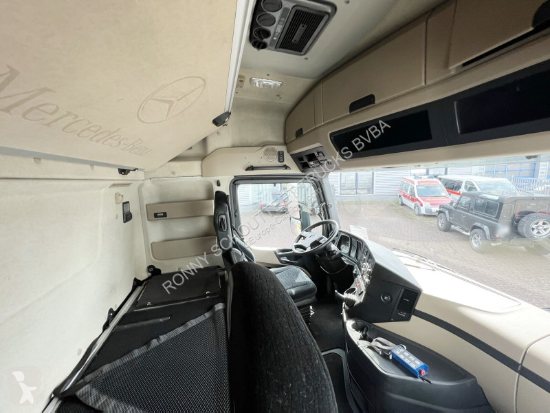 Traktor Mercedes Arocs 3358 LS 6x4 Arocs 3358...