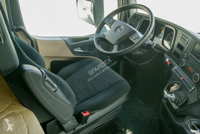Traktor Mercedes 1848 LS | Leasing