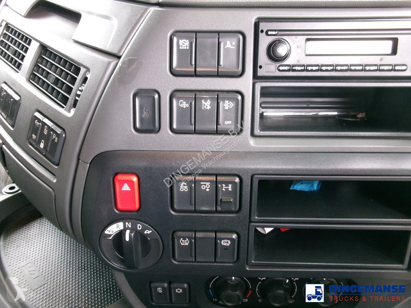 Tahač DAF 6x2 RHD Euro 6 + Hydraulics