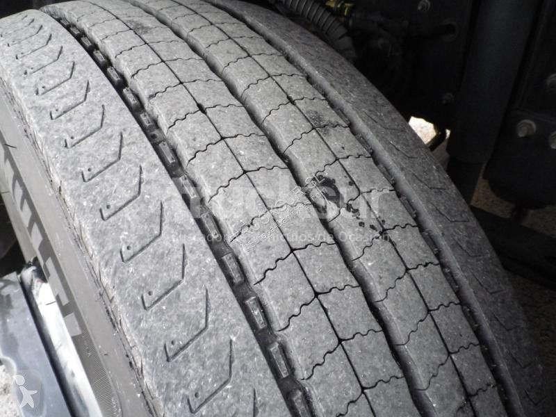 Traktor Ford F-MAX 500