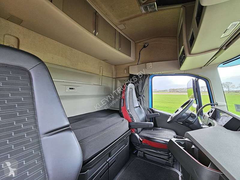 Trekker Volvo FH  PTO SKIRTS VEB+