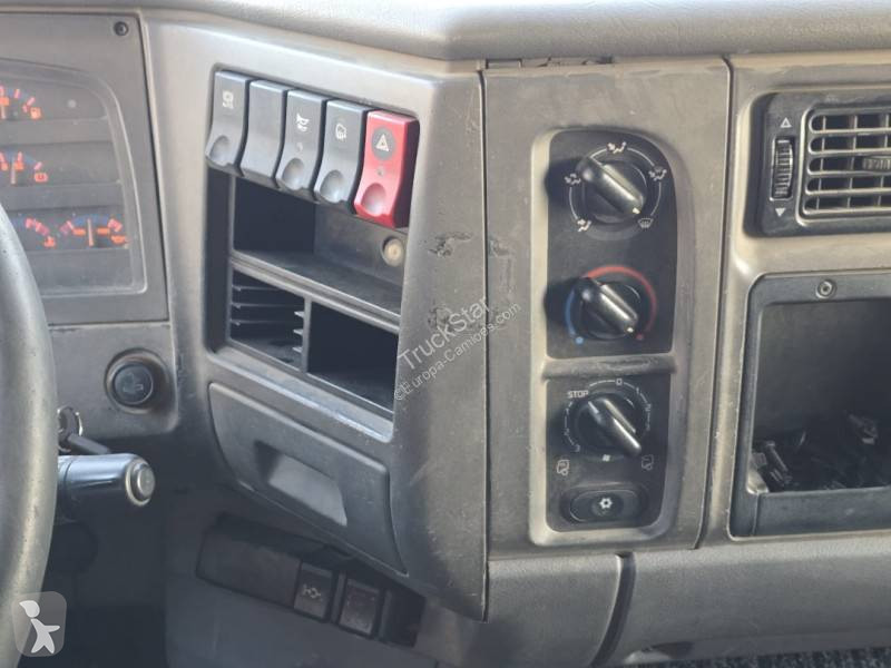 Tracteur Renault