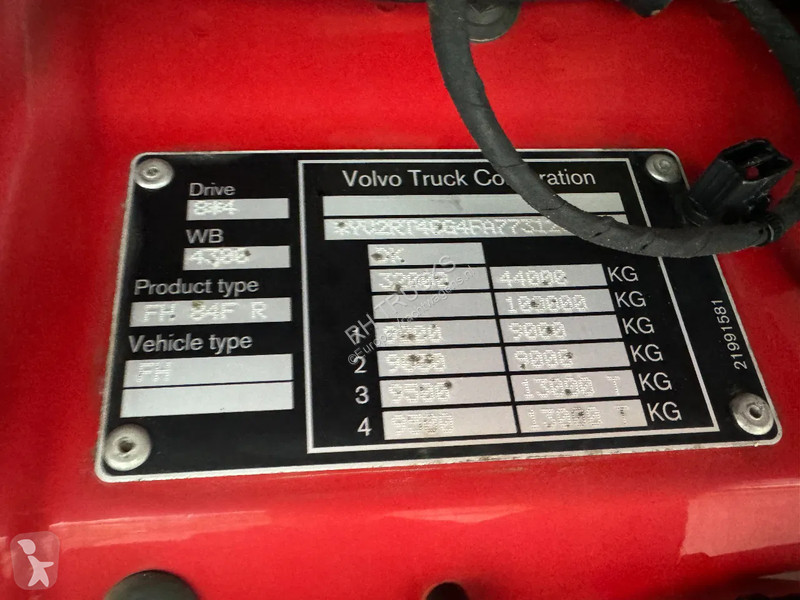 Traktor Volvo 500 8X4 - EURO 6 + HIAB 622 EP-6...