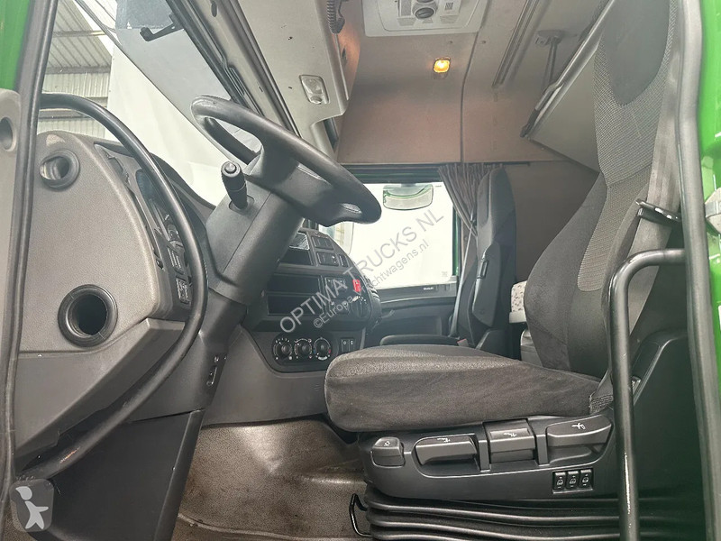 Tracteur DAF 106440 SPACECAB /ADR...