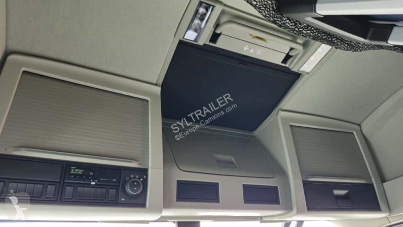 Traktor Volvo 500 AERO Globetrotter XXL...