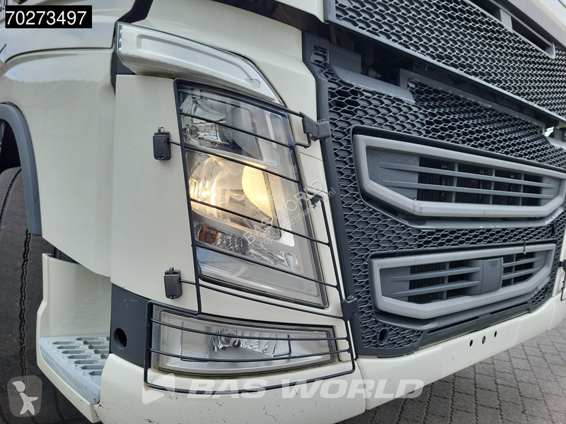 Tahač Volvo 540  6X4 Retarder VEB+ Hydraulik...