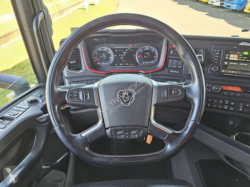 Trekker Scania 660 6X2 NB ETADE