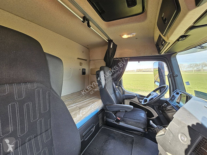 Trekker Mercedes ACTROS 1946 LS LOW ROOF