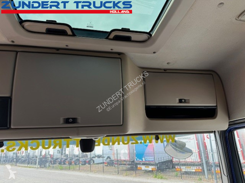 Tracteur DAF 480 SPACECAB