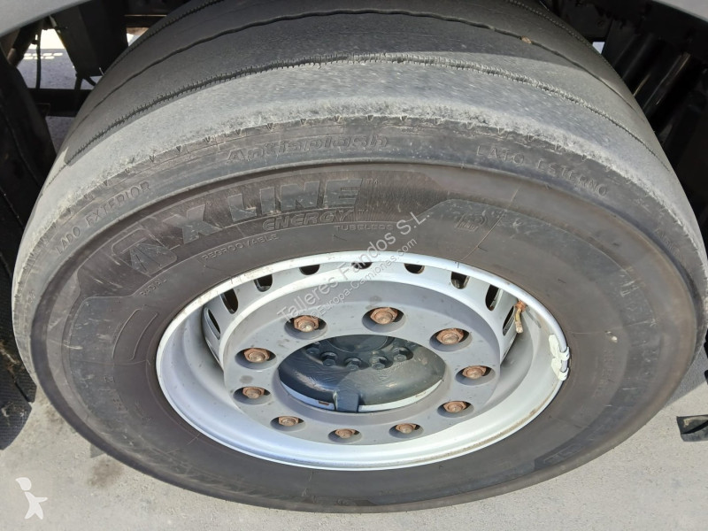 Cabeza tractora Iveco  460 AUTOMATICO CON INTARDER