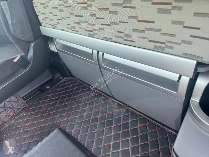 Tahač DAF 4X2 EURO 6 ADR TRS SYSTEM
