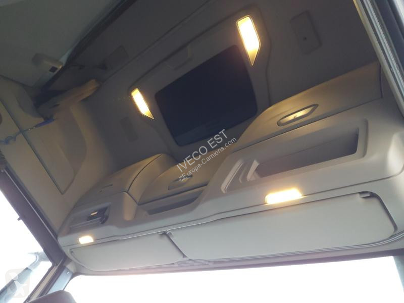 جرار Iveco S-Way AS440S48 T/P 480 CV - INTARDER -