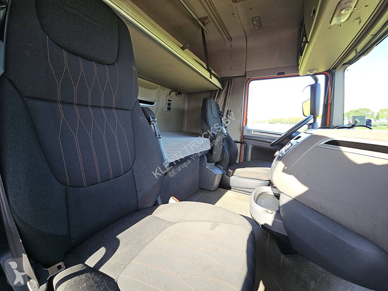Trekker DAF 450 SPACECAB 2X TANK