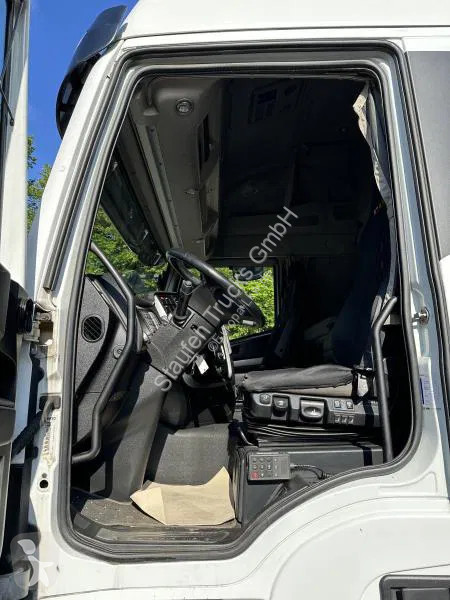 Trekker Iveco 480...
