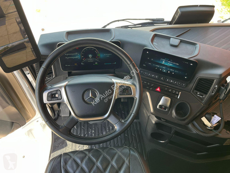 Tractor Mercedes 2563 6x2 BIG SPACE / RETARDER