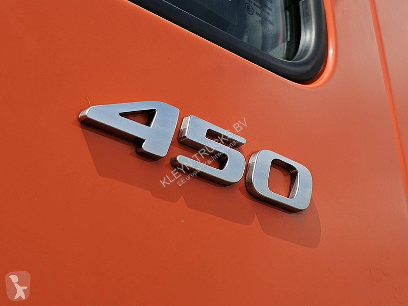Tahač DAF 450 SPACECAB SPOILERS