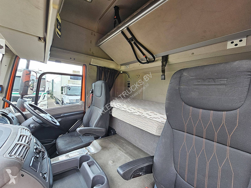 Traktor DAF 450 6X2 FTG RHD