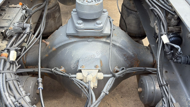 Traktor DAF 410 (LOW CABIN / PETIT CABINE /...