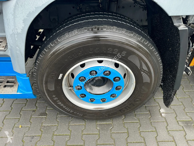 Traktor DAF 460 4X2 2011