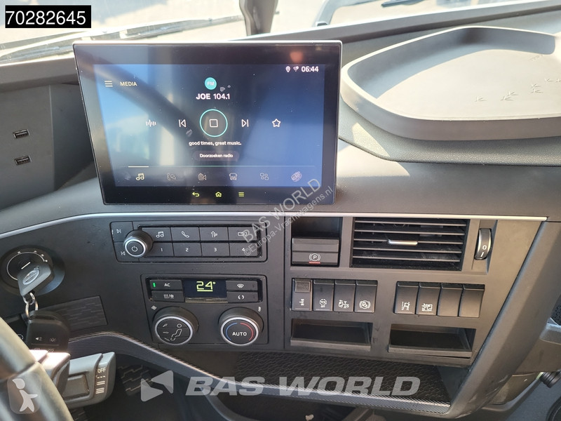 Traktor Volvo 500 4X2 XL VEB+ 2x Tanks...