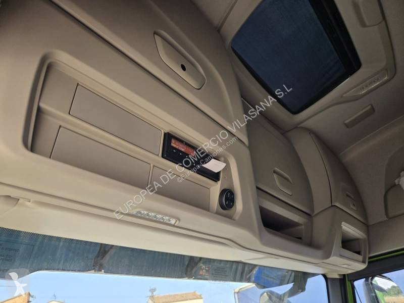 Tracteur Iveco