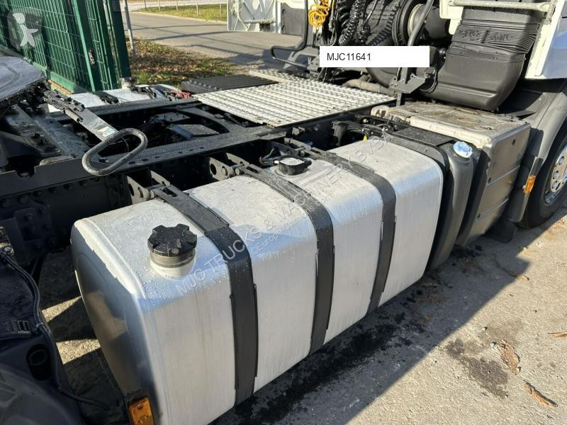 Traktor Renault PREMIUM 460 DXI + RETARDER -...