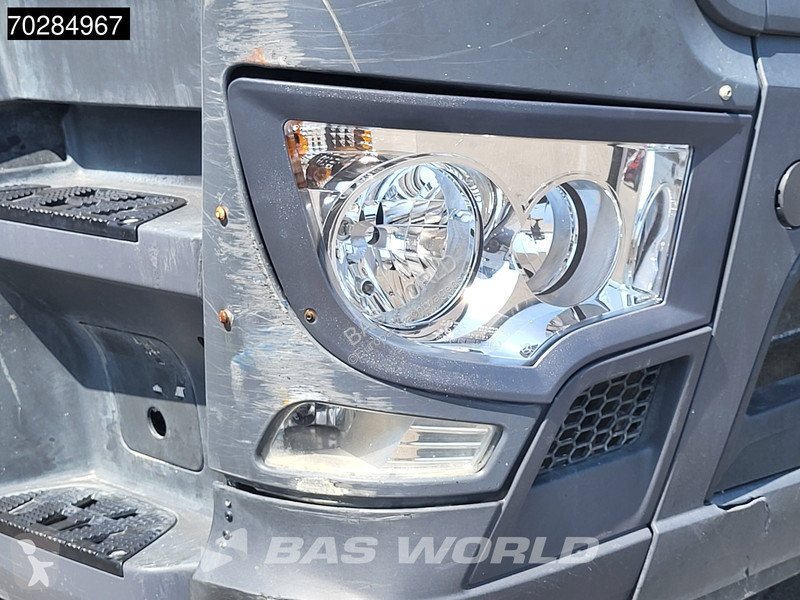Traktor Mercedes 1845 4X2 ClassisSpace PTO...