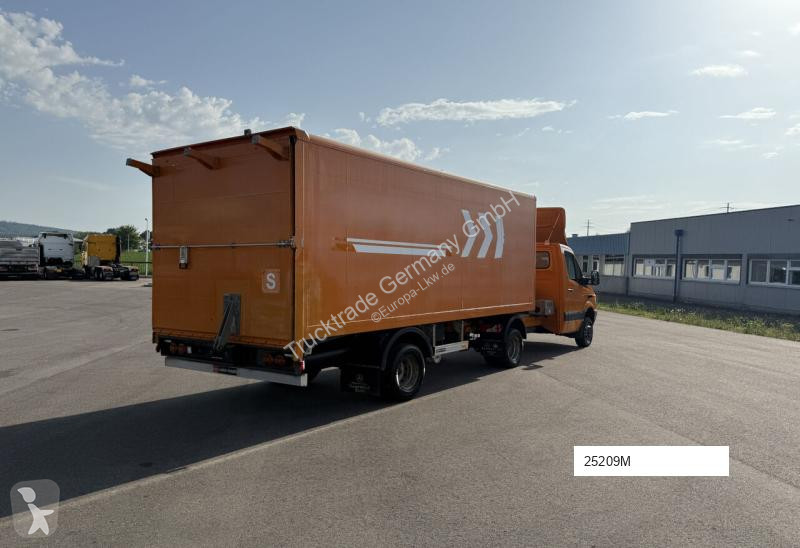 Traktor Mercedes 519 CDI 4x4 Sattelschlepper /...