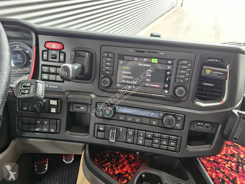 Trekker Scania R580 V8 XT / 6x2 BOOGIE /...