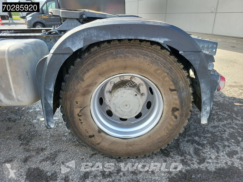 Traktor Mercedes 2045 4X2 MP5 PTO Big-Axle