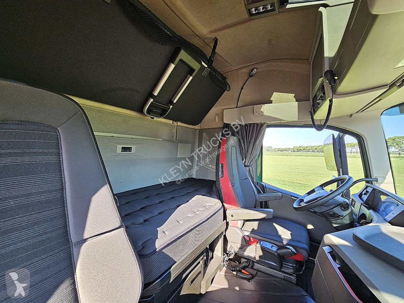 Tractor Volvo FH  6X2 PTO+HYDR.