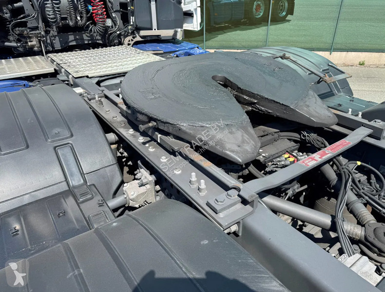 Traktor Volvo FH 500 6X2 GLOBETROTTER 2x TANKS...