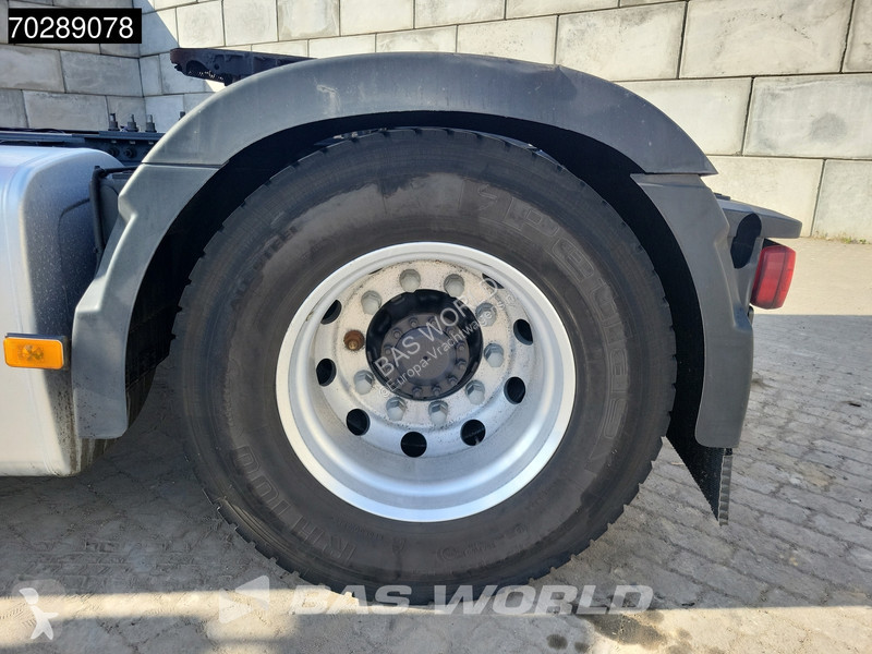 Tractor Volvo FH  FH 4X2 NL-Truck 2xTanks Navi...