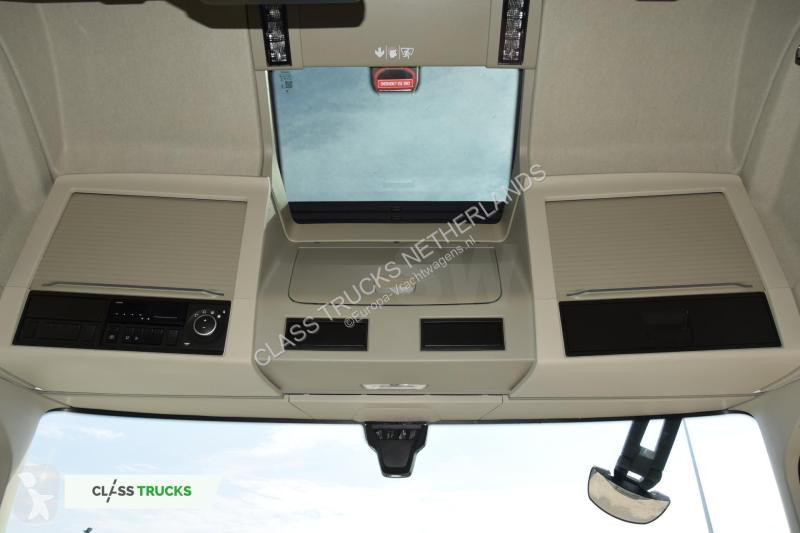 Tahač Volvo 500 Globetrotter XL