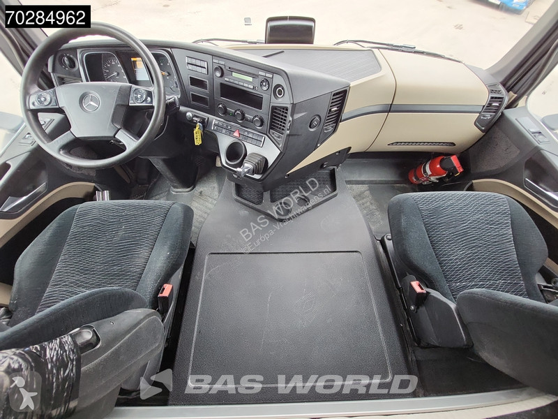 Traktor Mercedes 1845 4X2 ClassicSpace Retarder...