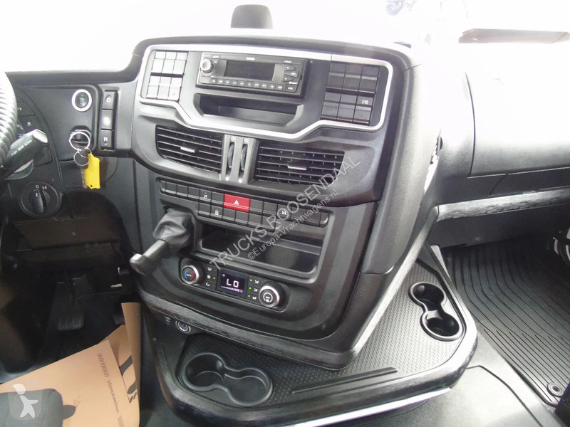 Traktor Iveco 490 + RETARDER + 93.000KM