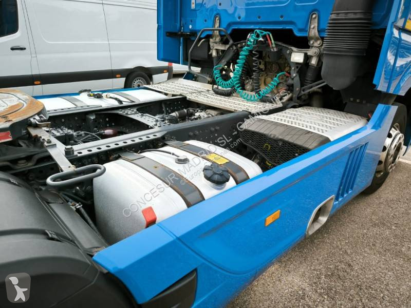 Traktor Mercedes