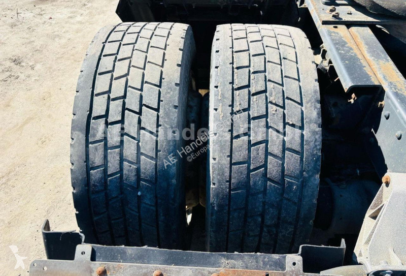 Tracteur DAF 105460