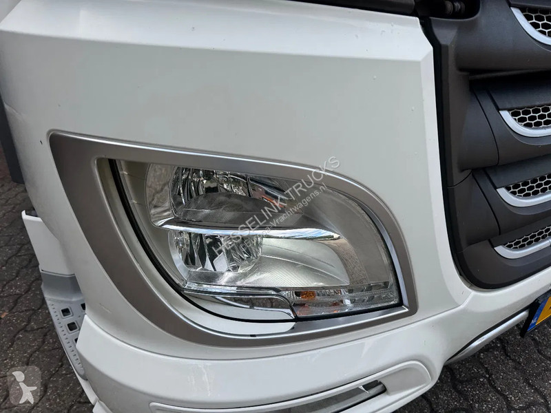 جرار DAF 480 SSC Super Space 2x tank LED...