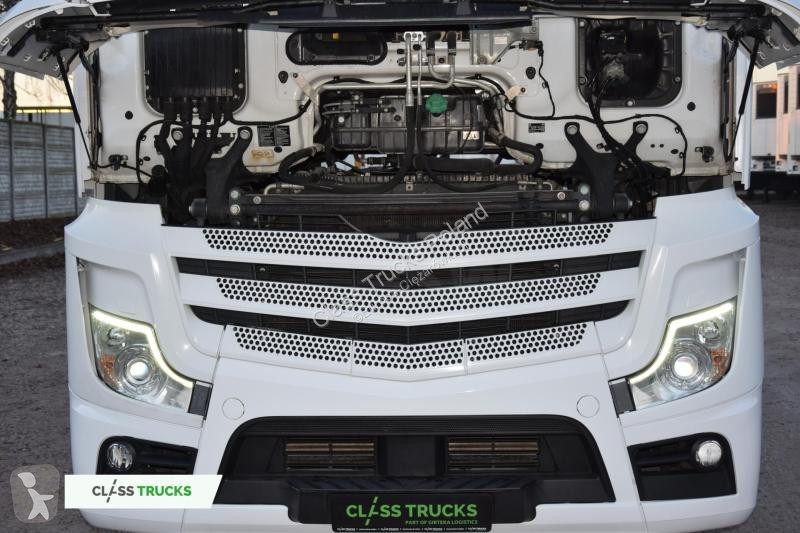 Cap tractor Mercedes 5 1845 BigSpace