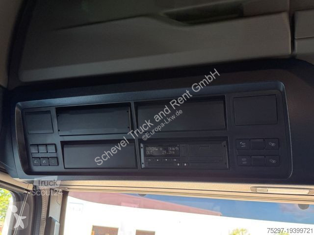 Traktor MAN TGX 18.520 BL SA D30 Retader & 2...