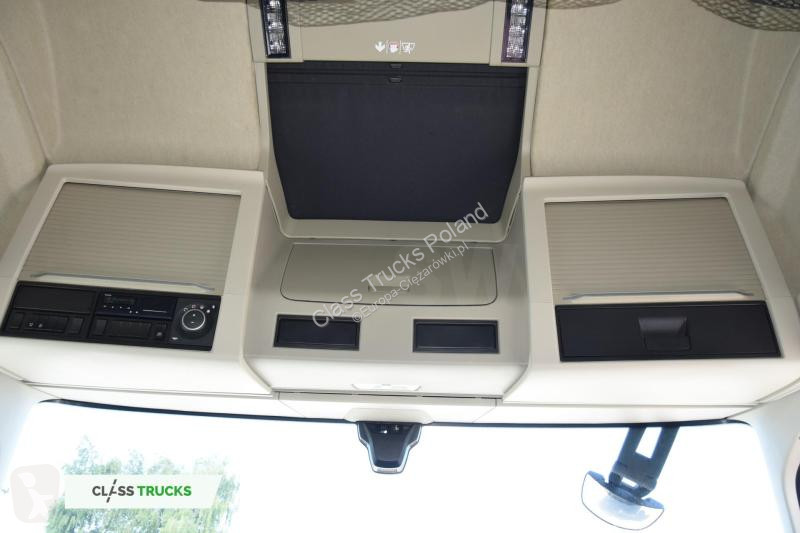 Tahač Volvo 500 Globetrotter XL Varios