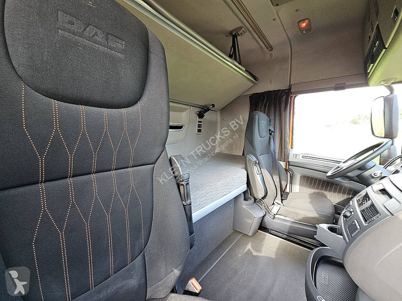 Traktor DAF 450 SPACECAB