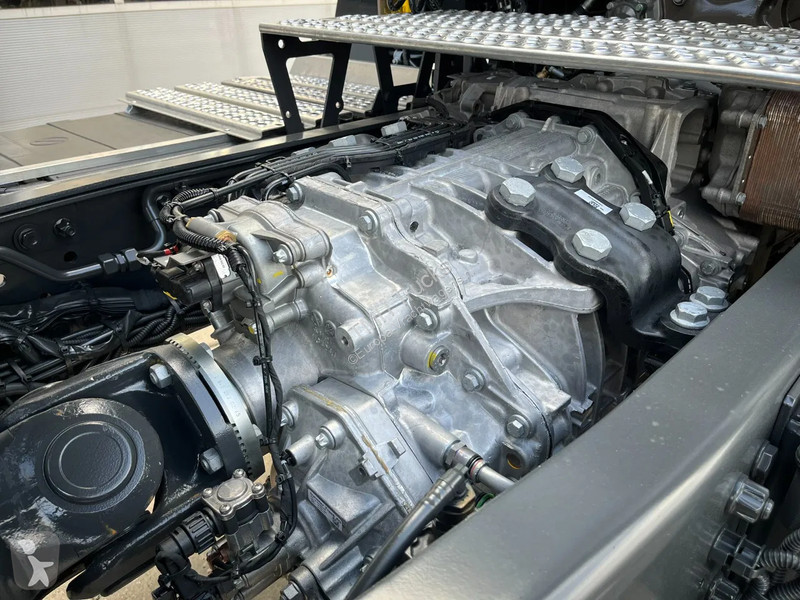 Traktor Mercedes 4058 AS 6x6 Tractor Head 180T...