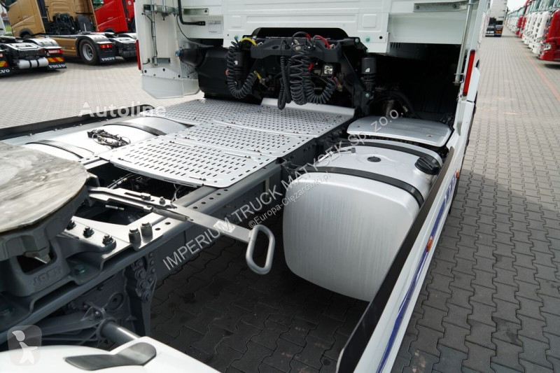 Tahač DAF XG 530