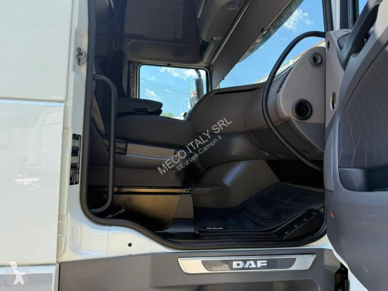 Trattore Stradale DAF