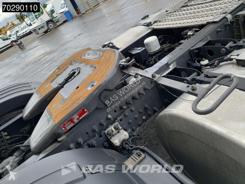 Traktor Volvo 500 4X2 XL VEB+ 2xTanks Navi LED...